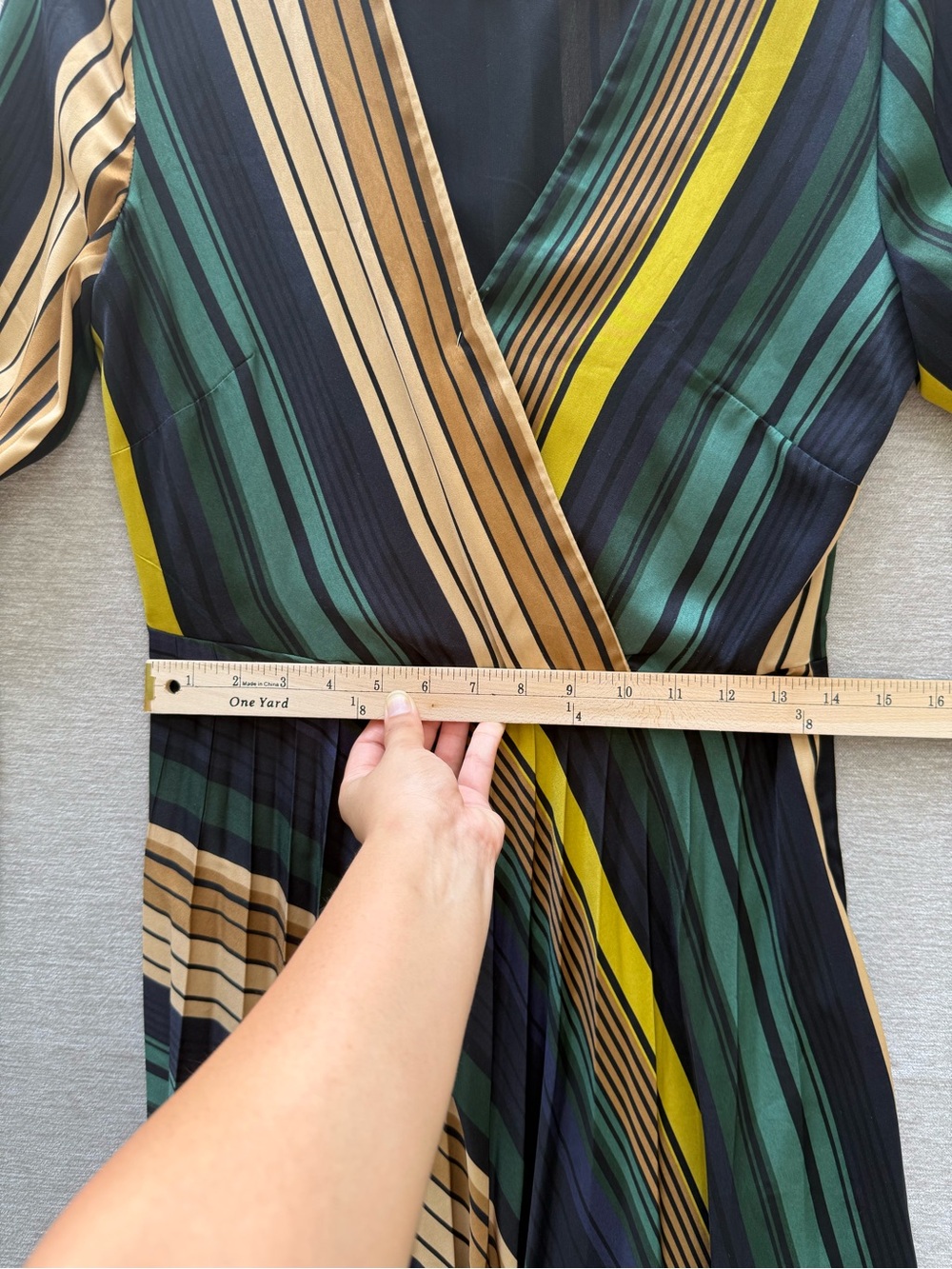 MNG Mango Suit Striped‎ Pleated Wrap Midi Dress Green Yellow Long Sleeve Size S - Picture 8 of 8